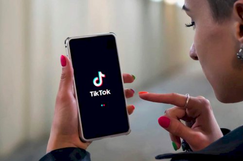 Eva AVM Canlı Yayını Başlıyor!